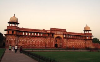 Знакомство с искусством и архитектурой Джаунпурского Султаната
